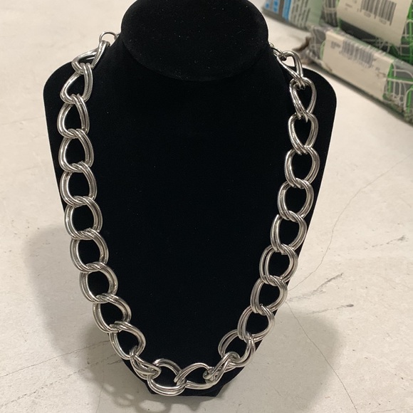 Beautiful Double metal necklace - Picture 2 of 7